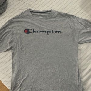 Men’s Large Grey Champion Long Sleeve T-Shirt